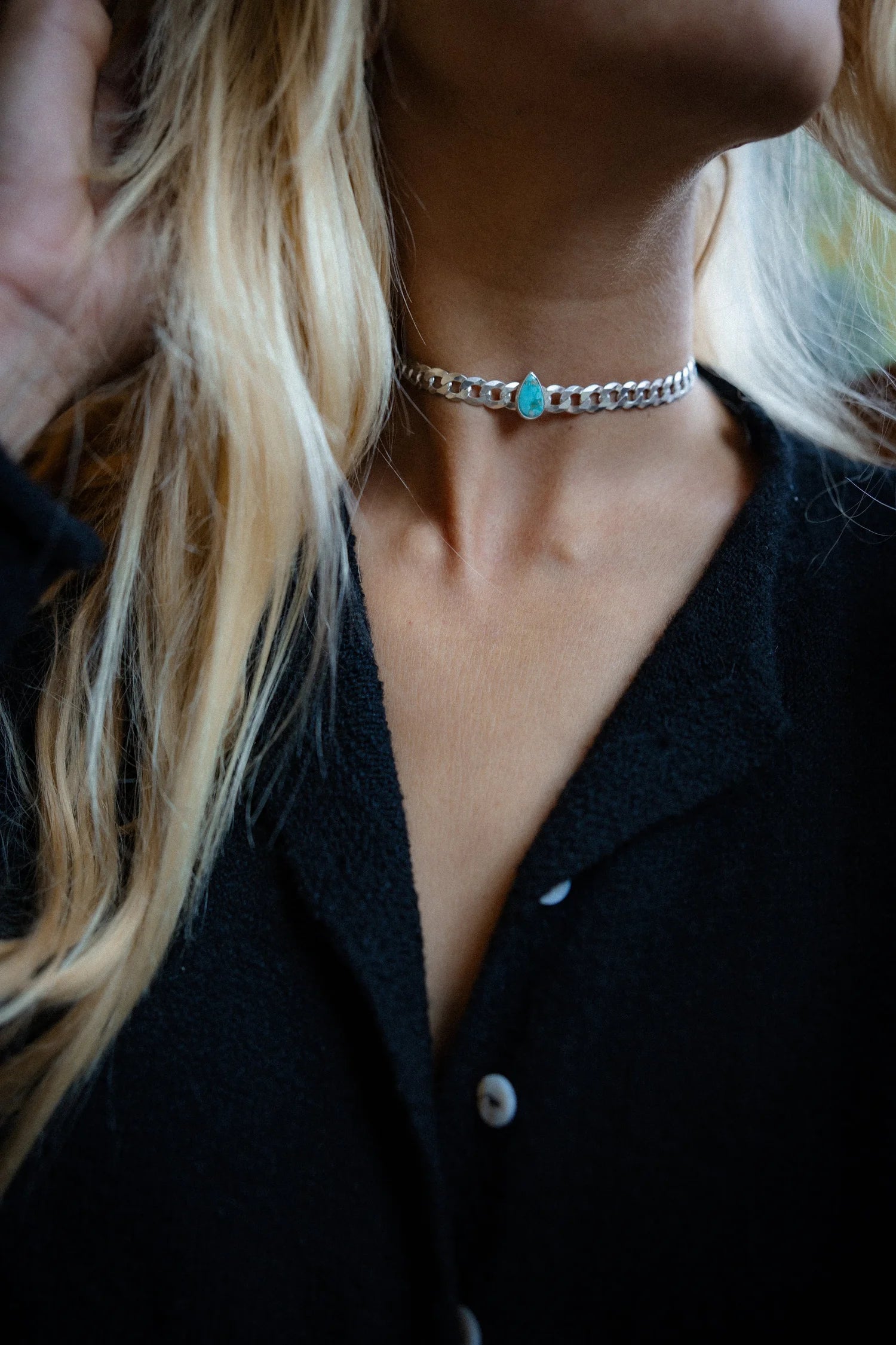 Emerald Vally Curb Chain Choker